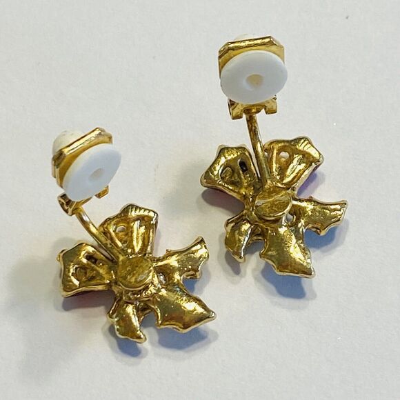 Christmas Clip On Earrings Holly & Bells Festive Holiday Goldtone Green & Red - Picture 4 of 6